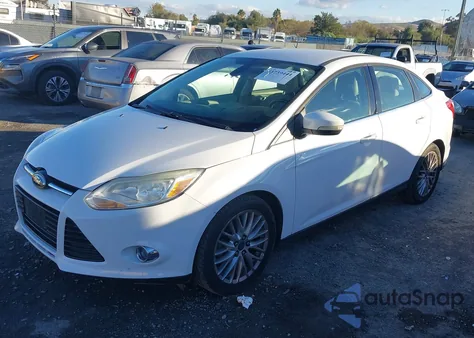 2012 Ford Focus Sel z USA, uszkodzony, nr VIN 1FAHP3H23CL348860